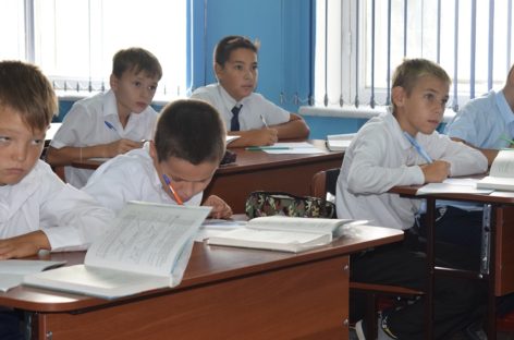 Часть образовательной программы школьников в Ростовской области перенесут на следующий год