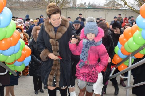 В Сальске открыли новую детскую поликлинику