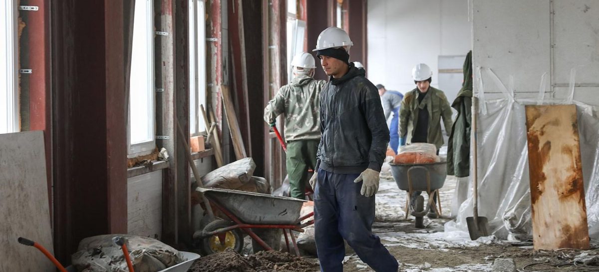 В новом областном бюджете на обеспечение жильем потратят 13,9 млрд рублей за три года