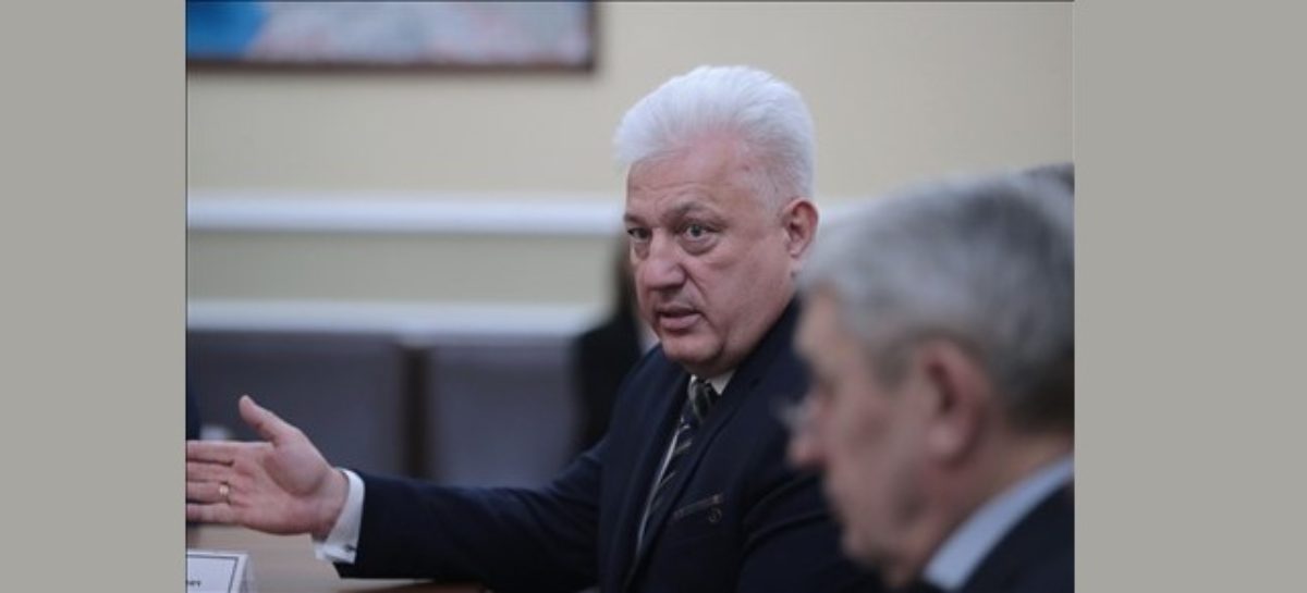 Личный прием губернатора: решение вопросов целых районов