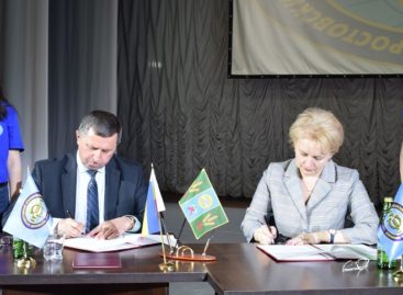Между Сальским районом и РИНХом подписано соглашение о сотрудничестве
