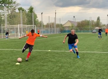 Сальский футбол: продолжается борьба за Кубок Победы