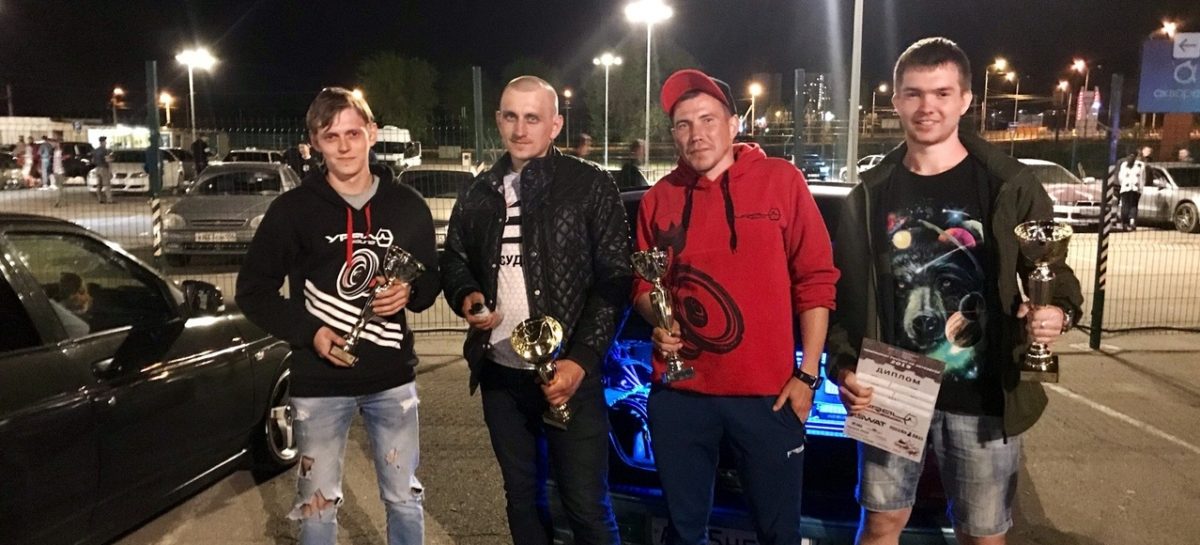 Услышали в Волгограде: сальчане привезли два кубка соревнований по автозвуку