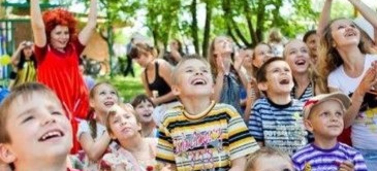 Об организации детского отдыха расскажут специалисты минтруда