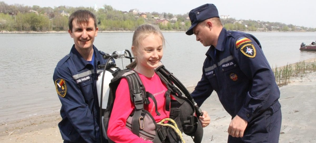 В День безопасности на воде дончане смогут поучиться у спасателей