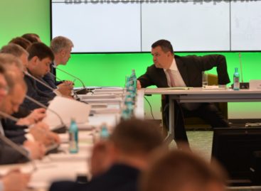 Василий Голубев принял участие в совещании вице-премьера России