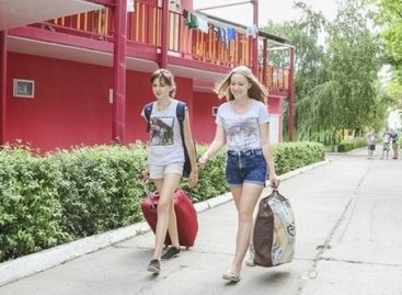 При выборе детского лагеря предлагают ознакомиться с реестром оздоровительных организаций