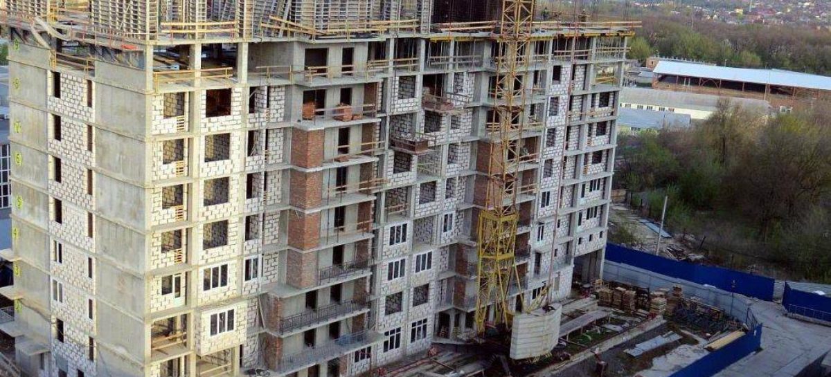 Строительство 13 проблемных домов будет завершено