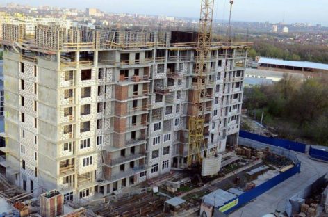 Строительство 13 проблемных домов будет завершено