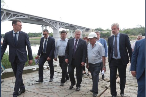 Временный мост через Северский Донец в Каменском районе заработает в августе