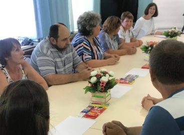 В Ростовской области работают «Летние школы замещающих семей»