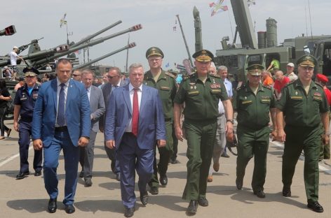Василий Голубев и Александр Дворников открыли «Армию-2019»
