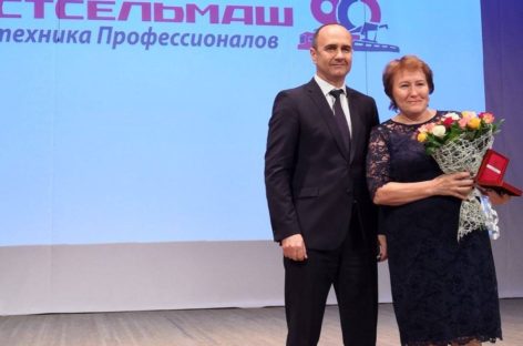 За 90 лет работы «Ростсельмаш» выпустил более 2,8 млн единиц уборочной техники