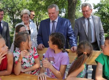 Обновленный сквер «Дружба» стал популярным местом отдыха в Волгодонске