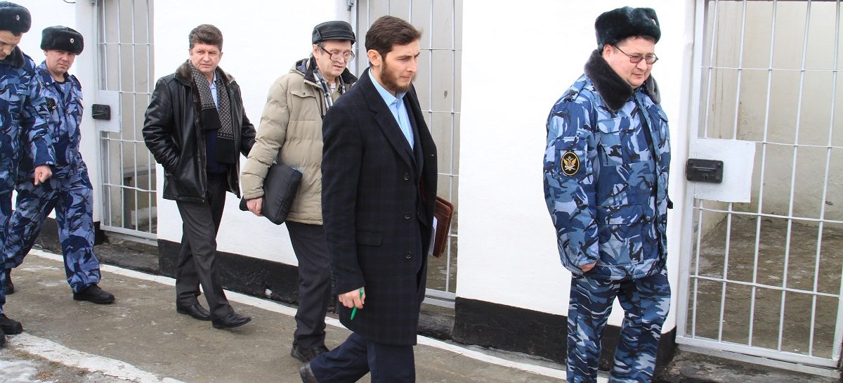Общественные наблюдатели полностью поменяются в 44 регионах России