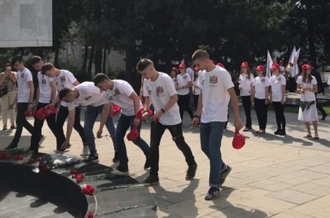 Представители донской молодежи отправились с патриотической миссией в Европу