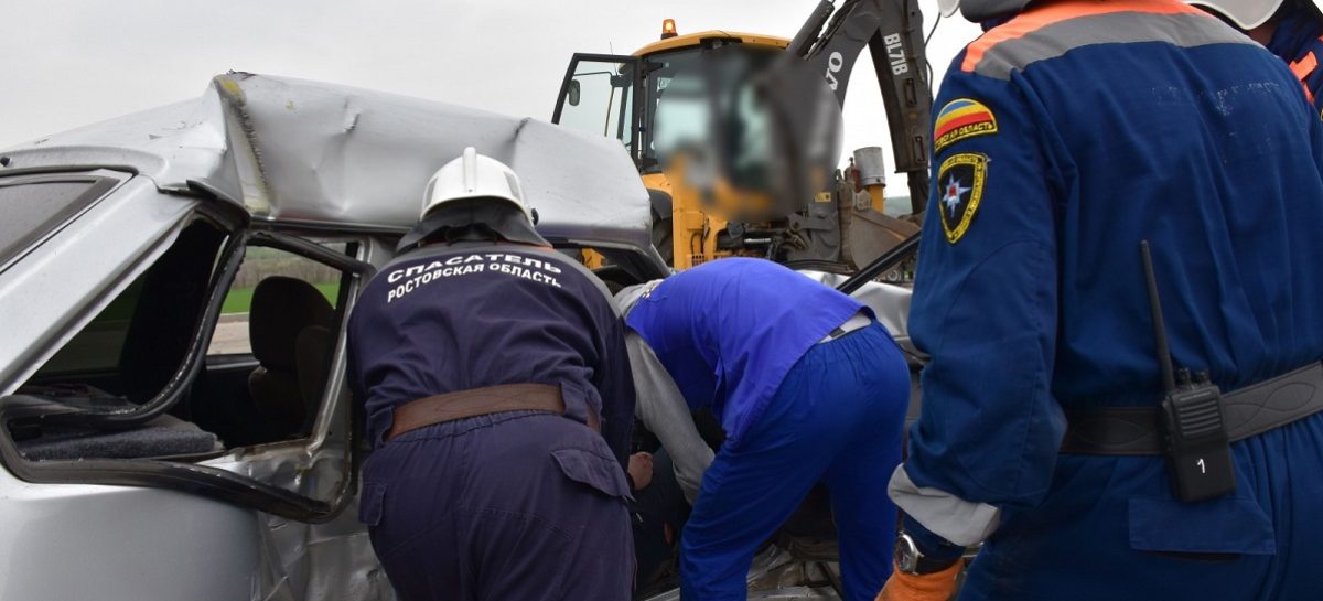 За текущий год сотрудники донской поисково-спасательной службы ликвидировали последствия 132 дорожно-транспортных происшествий