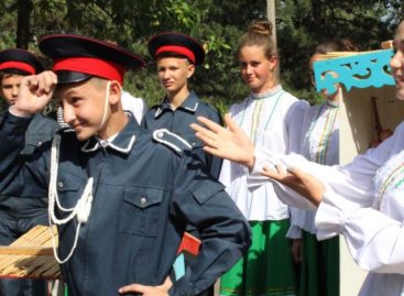 На областном слете побывали более 200 ребят, поступивших в казачьи кадетские корпуса