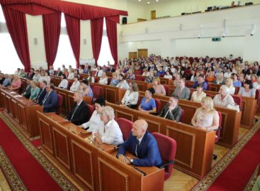 Василий Голубев поручил подготовить предложения о передаче ряда налогов на муниципальный уровень