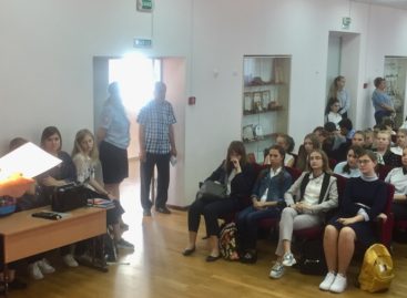 Чем чреваты нецензурная брань и хулиганство, обсудили в третьей школе