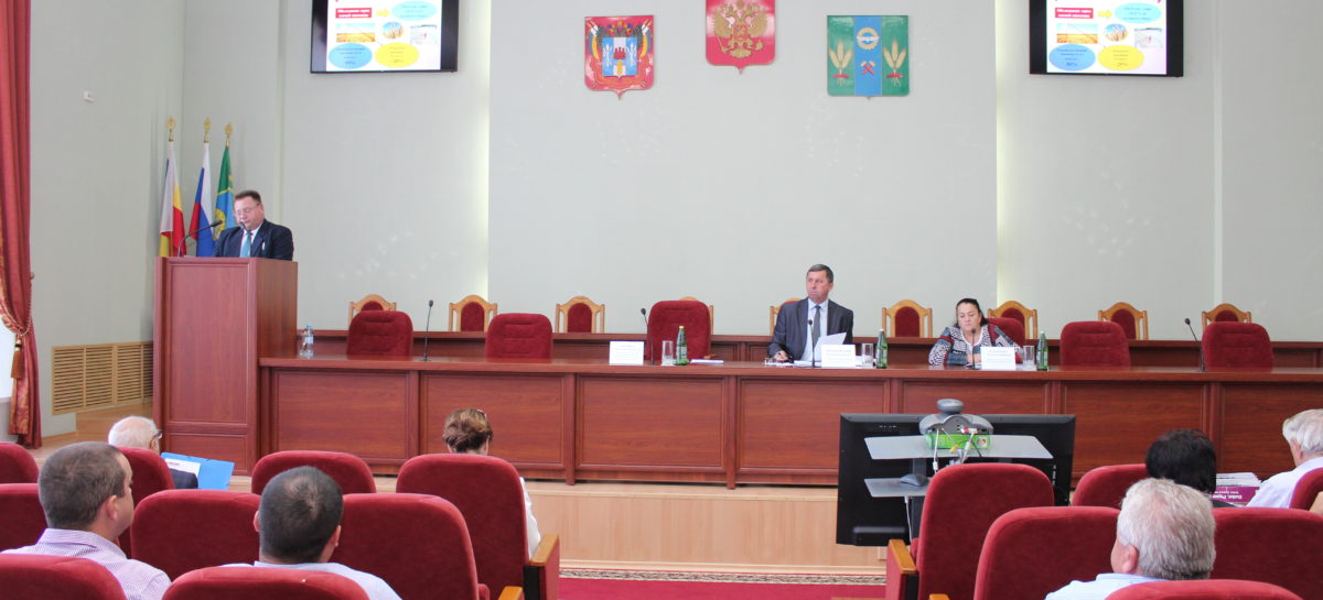 В Сальском районе стартовала осенняя посевная кампания