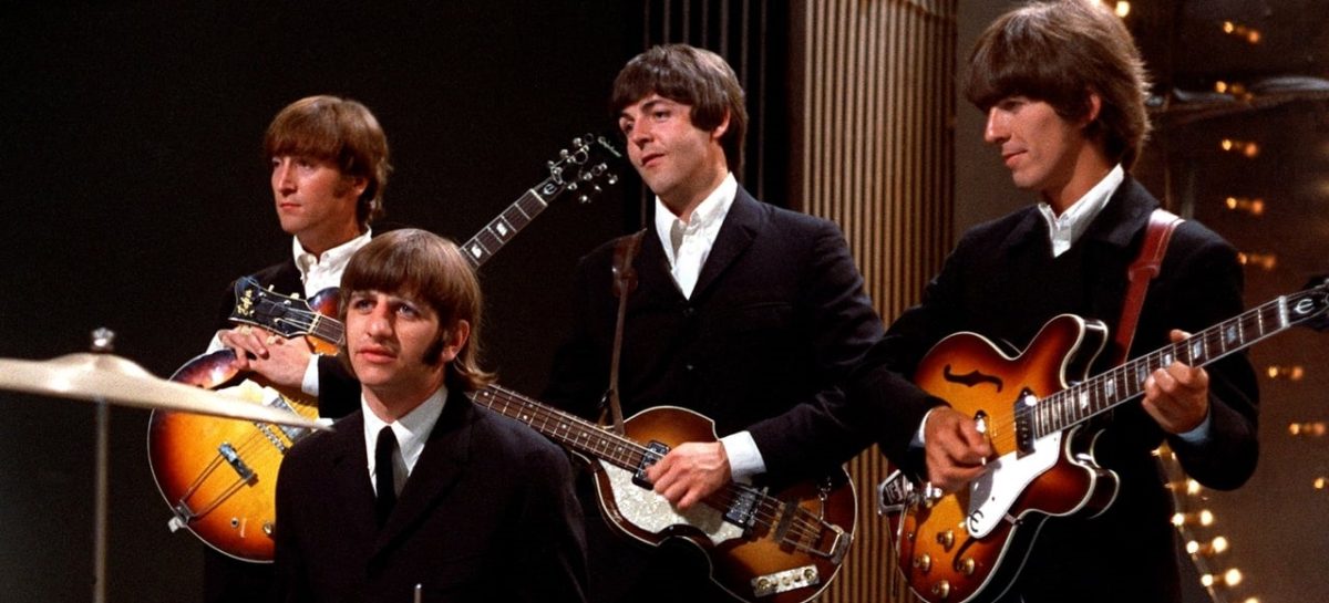 Минкульт рекомендует: песни «ABBA», «The Beatles», «Queen» и Окуджавы вошли в «культурный норматив» школьника