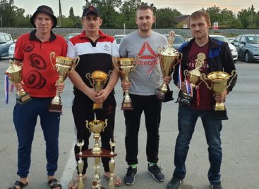 Сальские любители автозвука подводят итоги соревновательного сезона