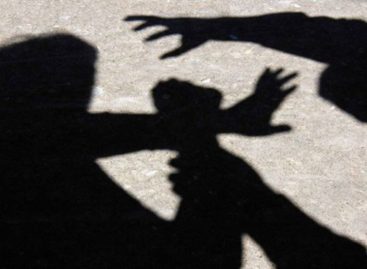 Пожилую сальчанку в пылу ссоры избил сосед