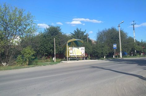 Можно ли переименовать остановку общественного транспорта в Сальске, и как это сделать?