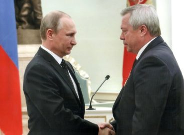 Владимир Путин отметил заслуги Василия Голубева