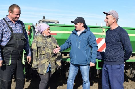 Труженики хозяйства «Дон-1» в Сандате завершили сев озимых культур