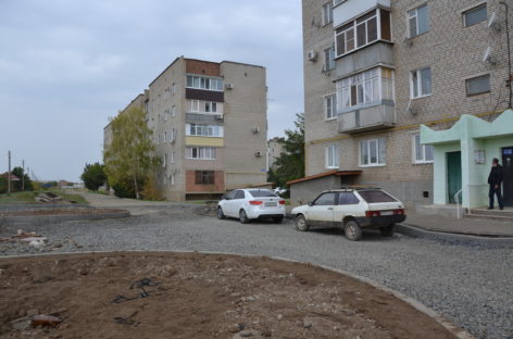 На улице Родниковой идёт большое благоустройство