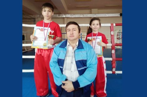 Два «золота» по кикбоксингу сальчане привезли из Целины