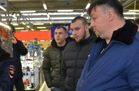 В Сальске подростку продали упаковку никотинсодержащего вещества