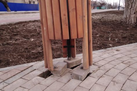 Руки чешутся изгадить! Кто-то снова портит парки и улицы после благоустройства