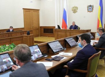 Общий объем выпуска немедицинских масок в Ростовской области может вырасти до 120 тысяч в сутки