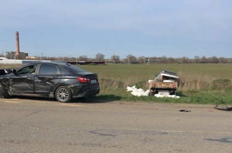 В Сальске мужчина пострадал в столкновении трёх автомобилей