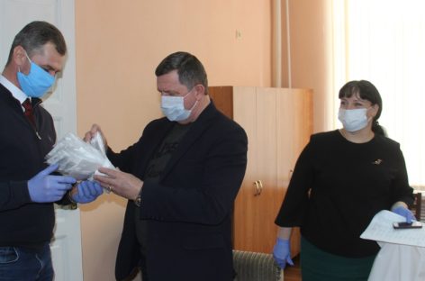 #МыВместе: глава Сальского района Владимир Березовский присоединился к акции