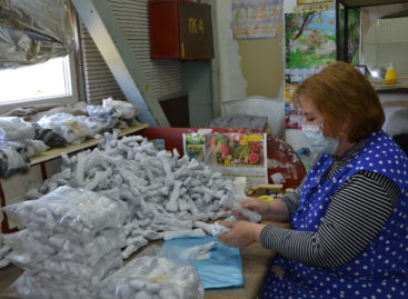 Без нее невозможно сделать не только медицинскую, но и гигиеническую маску