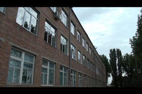Будет тепло: в седьмой школе Сальска меняют окна