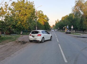 В Сальске подвыпивший водитель иномарки спровоцировал аварию