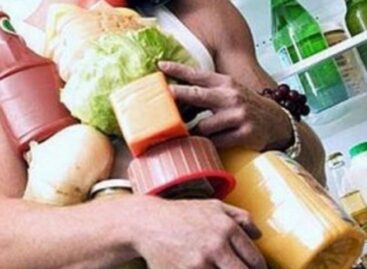 Сальчанин выпивал с малоизвестным гражданином и остался без продуктов