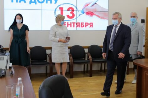 Действующий губернатор Ростовской области подал документы в избирком на участие в выборах главы региона
