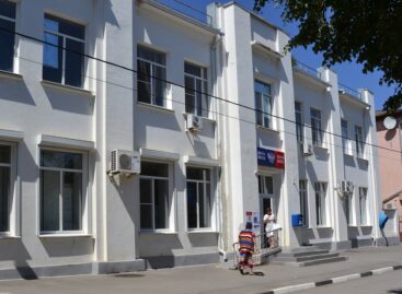 Сальские почтовики отмечают профессиональный праздник