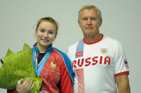 На сальчанку Дарью Рязанову возлагают надежды на чемпионате Европы по тяжелой атлетике