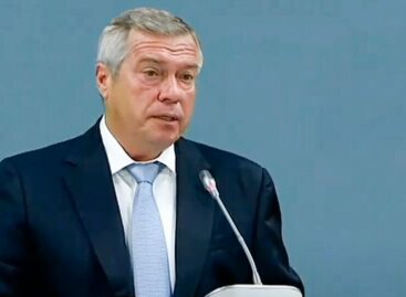 Василий Голубев: «На оснащение школ Дона защитными и дезинфицирующими средствами направлено 403 млн рублей»