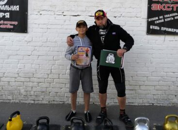 Спортивный праздник — городу: традиционно в конце сентября сальчане показали богатырскую силу