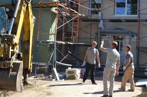 В детском саду «Ивушка» в Сальске полным ходом идёт капитальный ремонт.