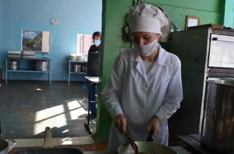 Фирменный соус помог студентке СИТ опередить своих старших соперников в конкурсе