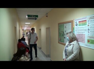 В сальской поликлинике пациентов принимают по новому режиму